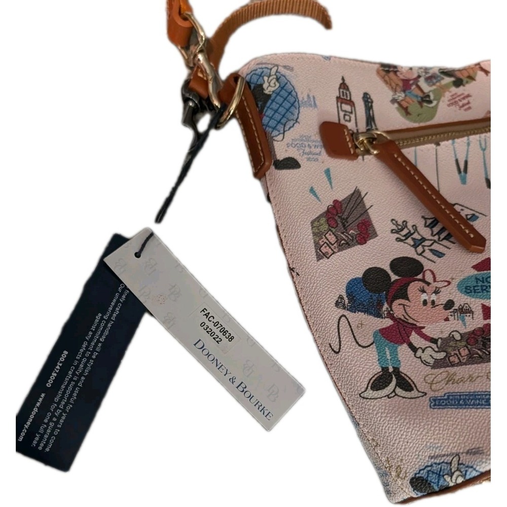 Disney Dooney & Bourke EPCOT Food Wine 2022 Crossbody Bag Mickey Minnie LE NWT - Picture 15 of 16